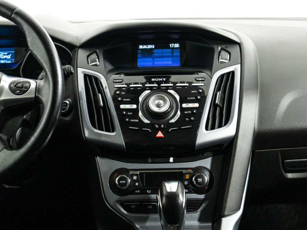 Ford Focus 2013 года с пробегом. Фото: #13