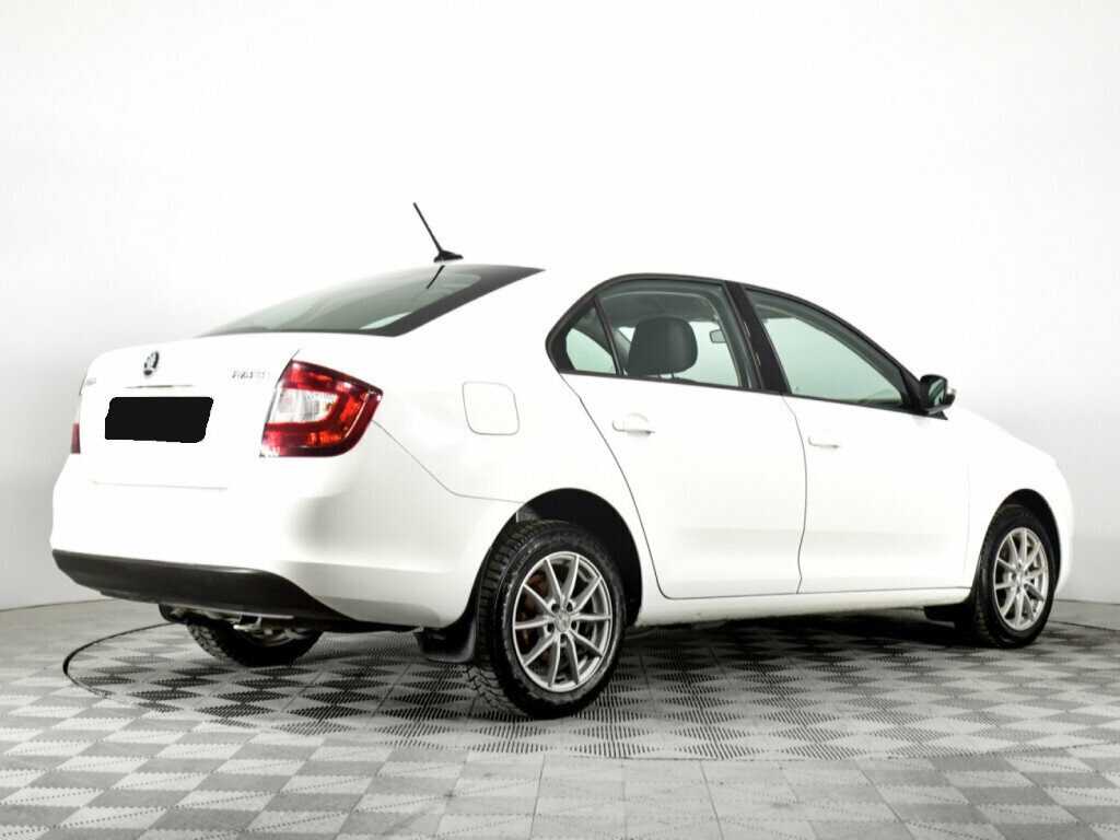 Skoda Rapid 2018 года с пробегом. Фото: #4