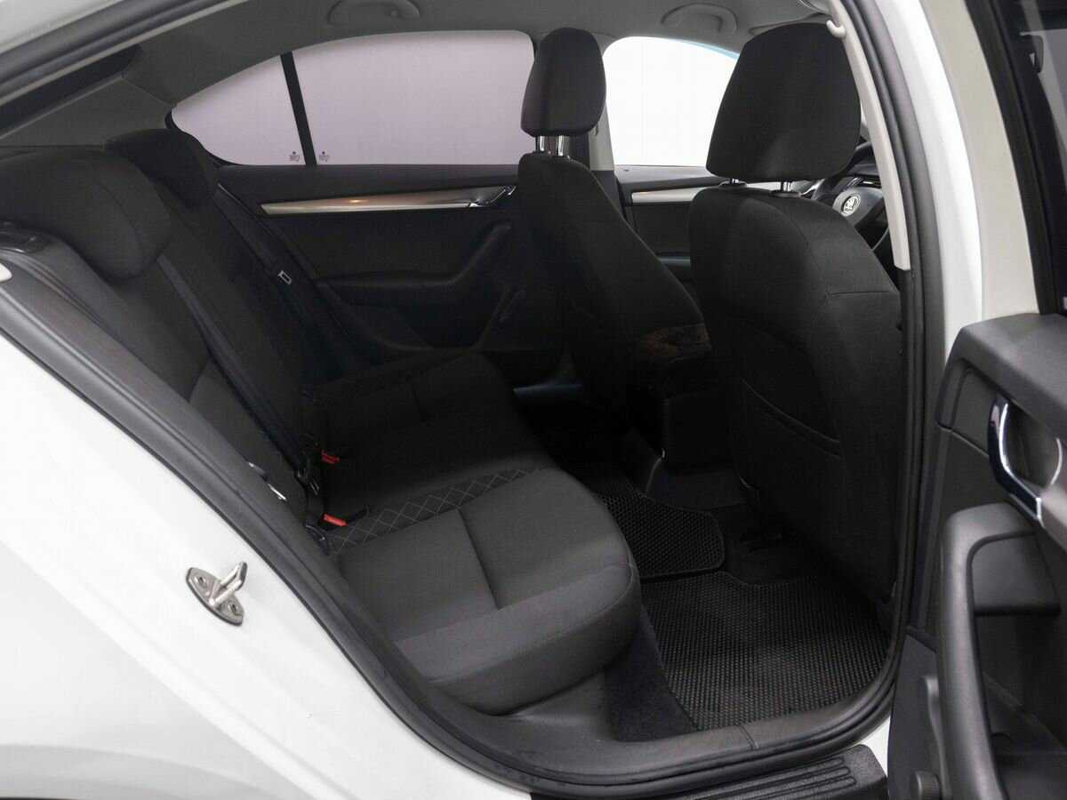 Skoda Octavia 2018 года с пробегом. Фото: #10