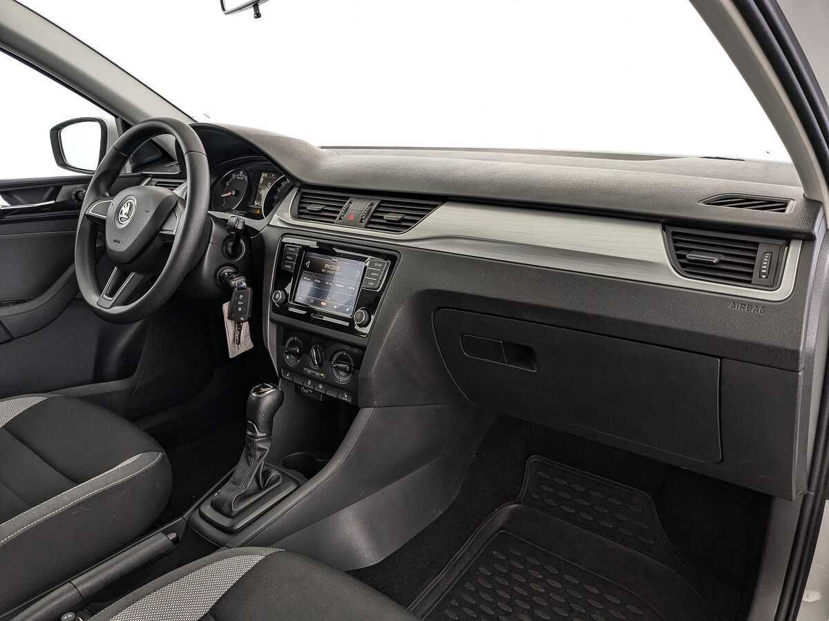 Skoda Rapid 2019 года с пробегом. Фото: #8