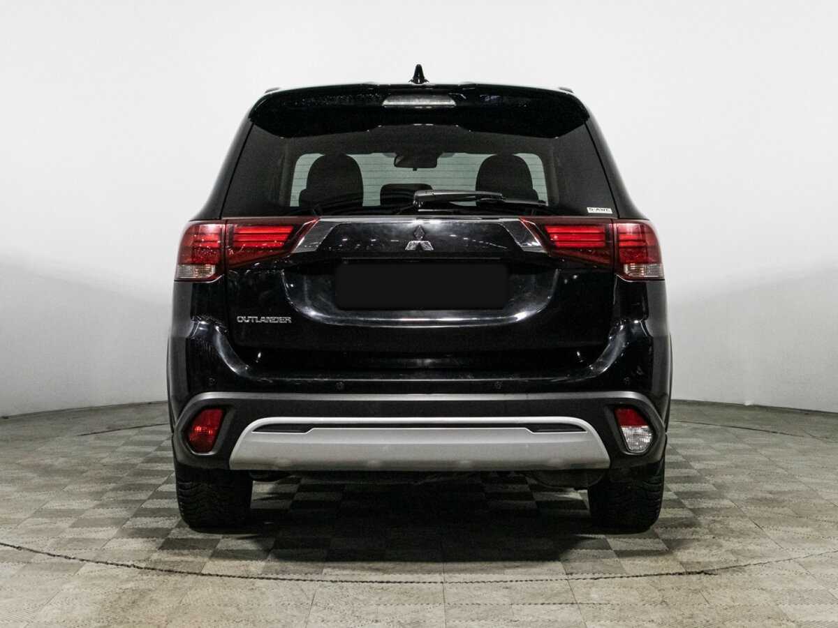 Mitsubishi Outlander 2021 года с пробегом. Фото: #5