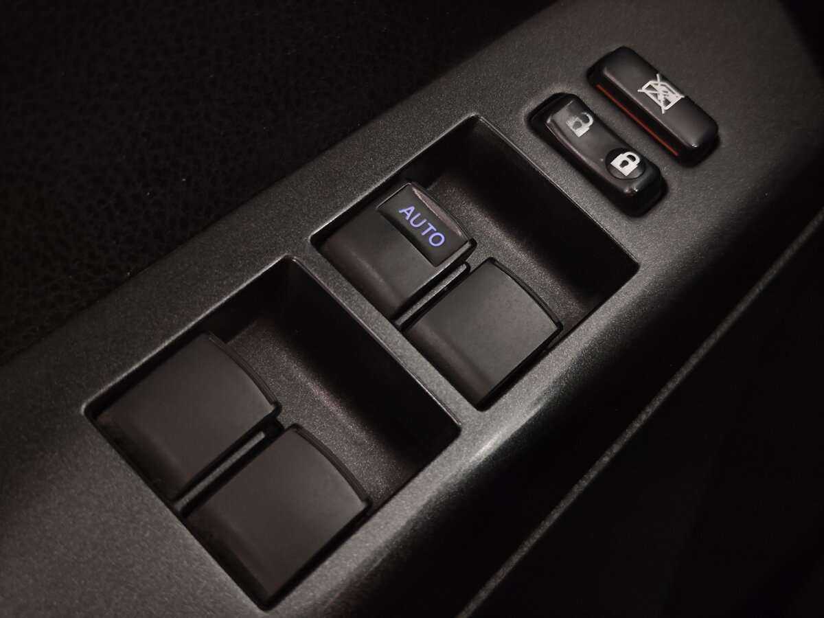 Toyota RAV4 2015 года с пробегом. Фото: #17