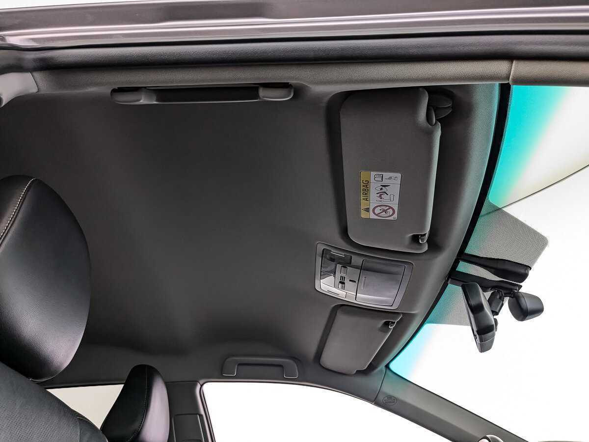 Toyota Camry 2016 года с пробегом. Фото: #18