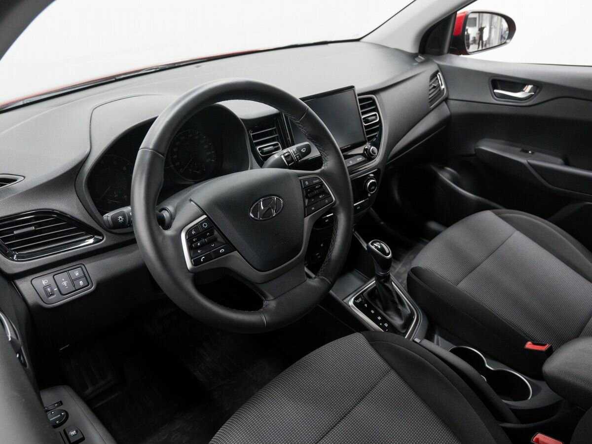 Hyundai Solaris 2021 года с пробегом. Фото: #12