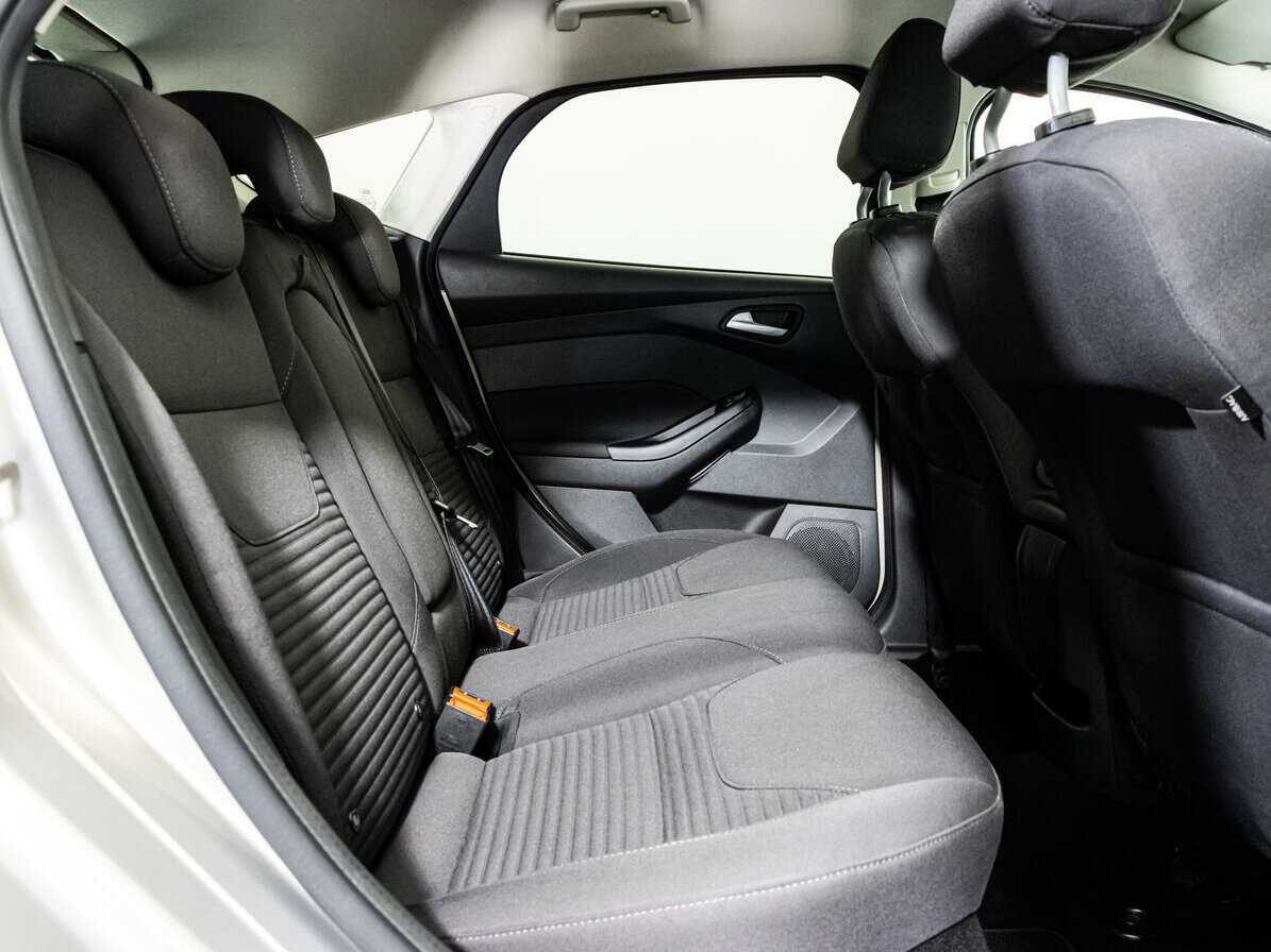 Ford Focus 2017 года с пробегом. Фото: #12