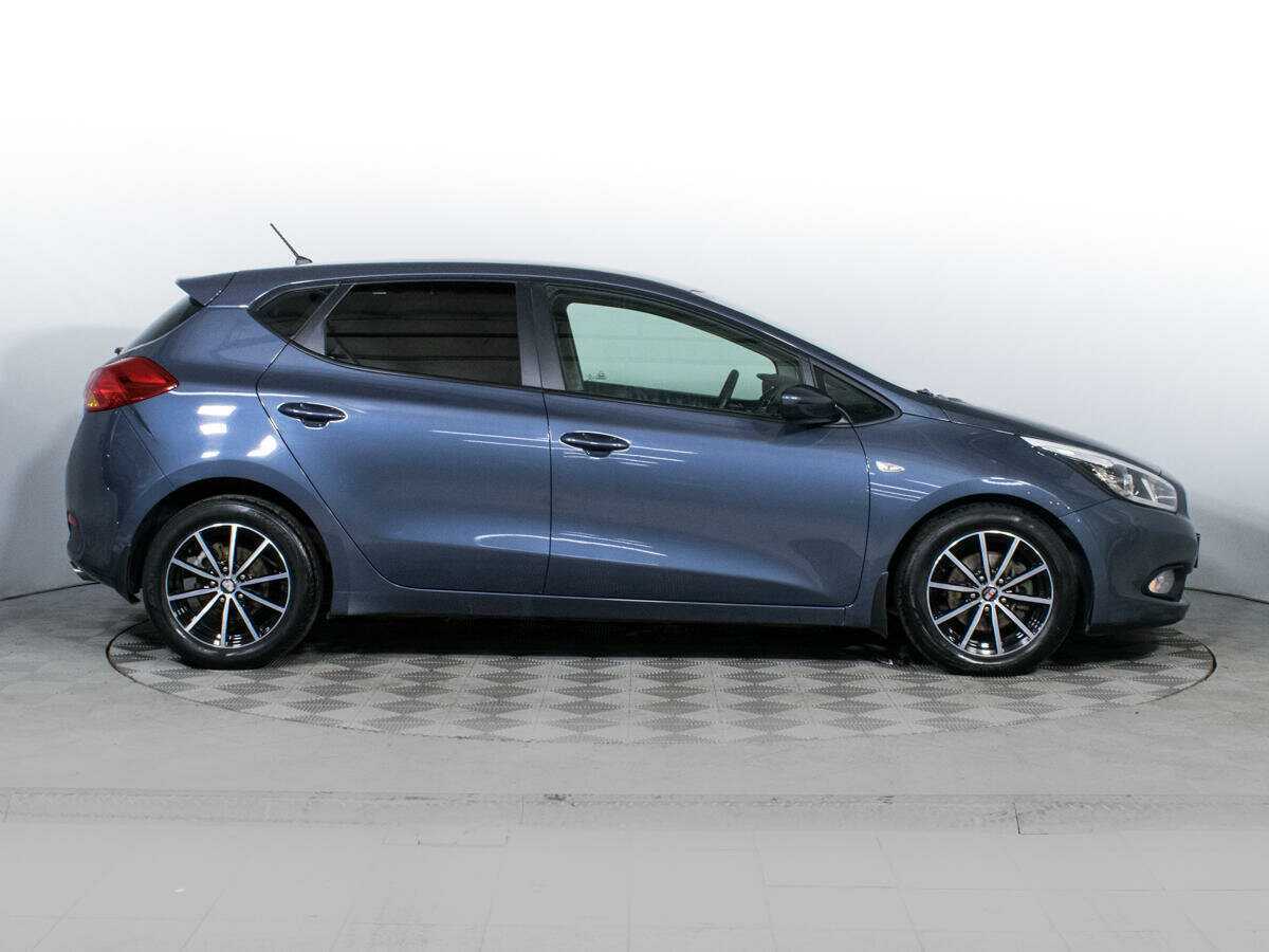 Kia Ceed 2013 года с пробегом. Фото: #3