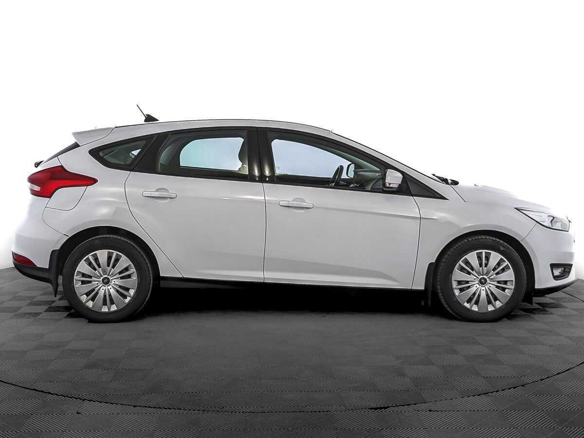 Ford Focus 2018 года с пробегом. Фото: #3
