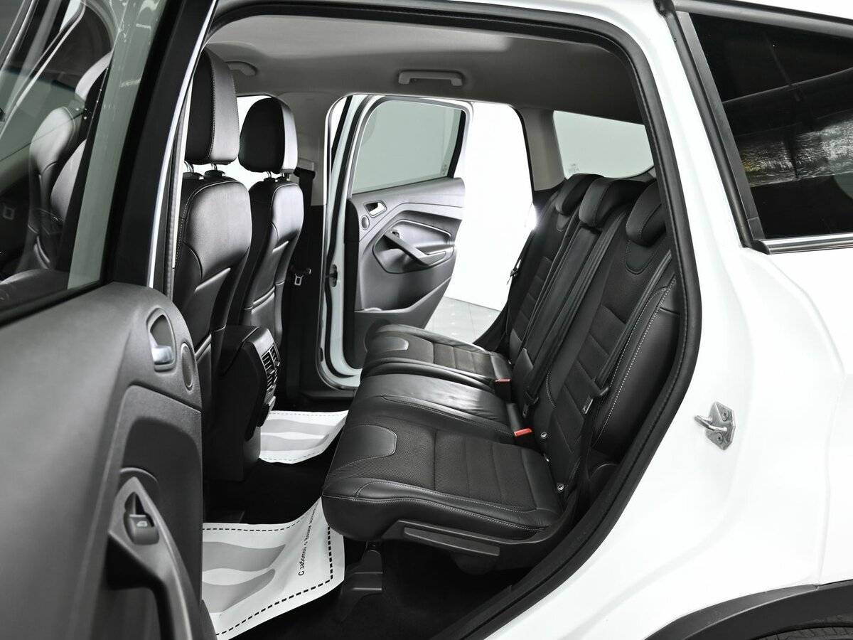 Ford Kuga 2013 года с пробегом. Фото: #13