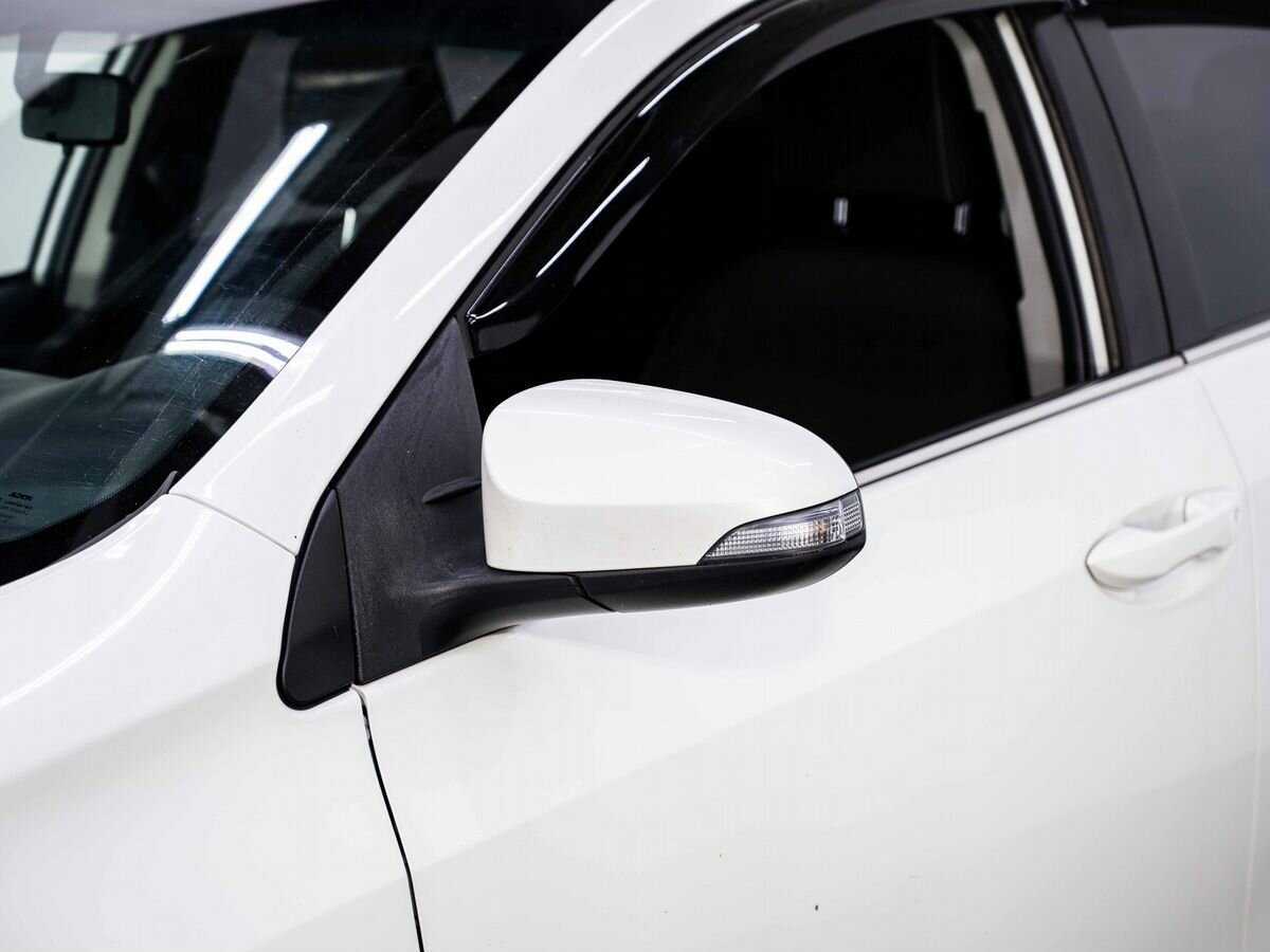 Toyota Corolla 2013 года с пробегом. Фото: #7