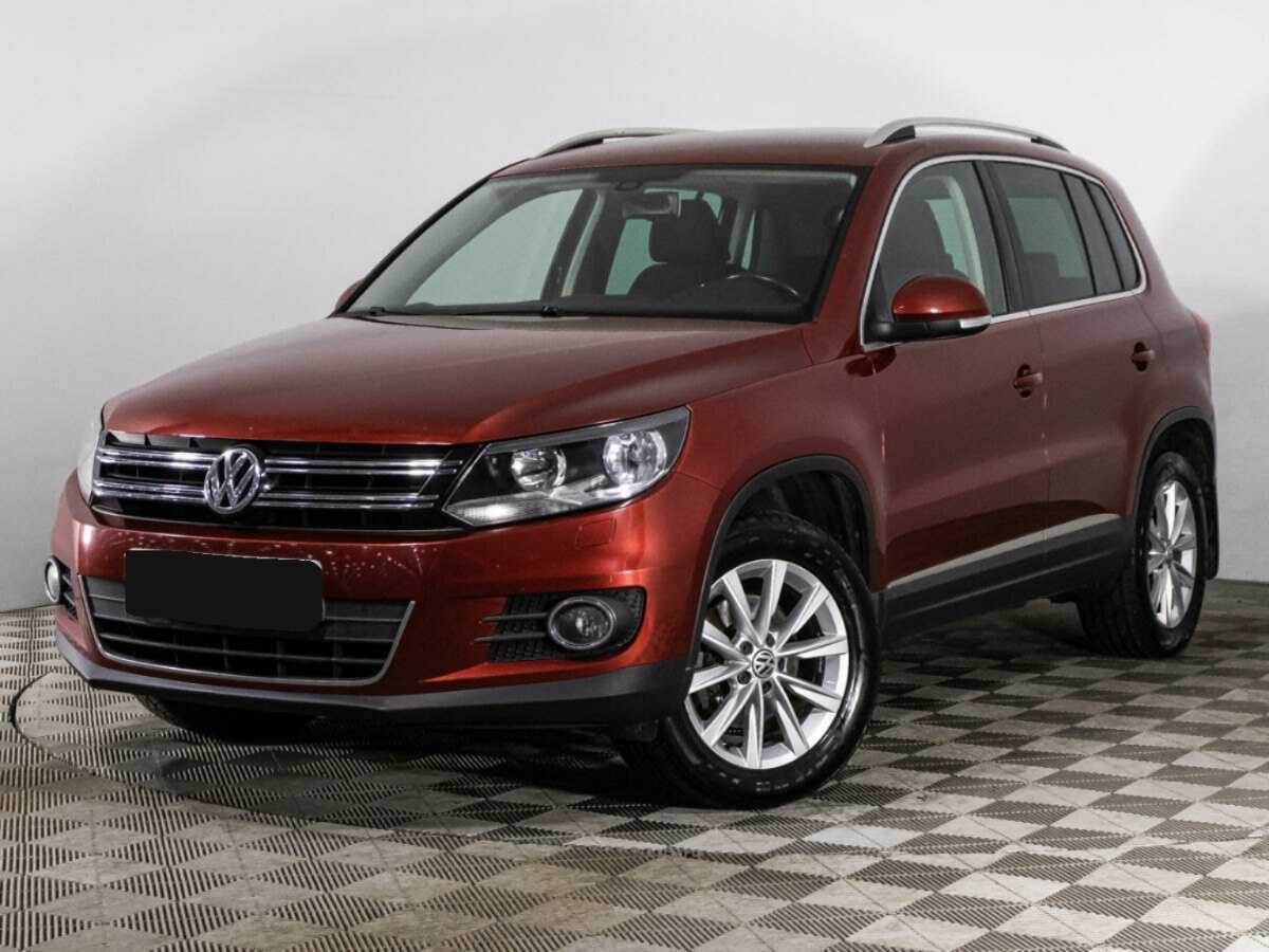 Volkswagen Tiguan 2012 года с пробегом. Фото: #0