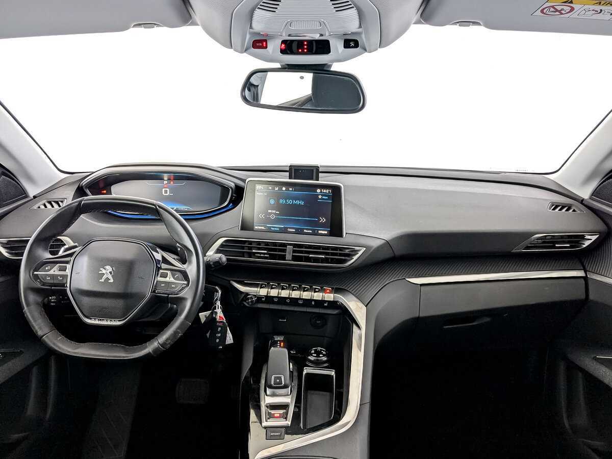 Peugeot 3008 2017 года с пробегом. Фото: #11