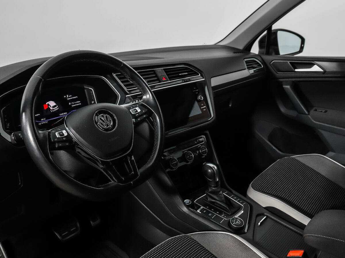 Volkswagen Tiguan 2019 года с пробегом. Фото: #8