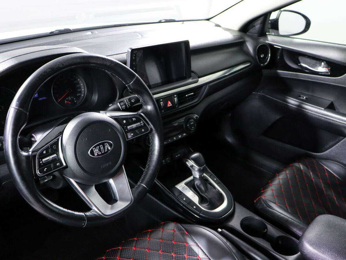 Kia Cerato 2019 года с пробегом. Фото: #13
