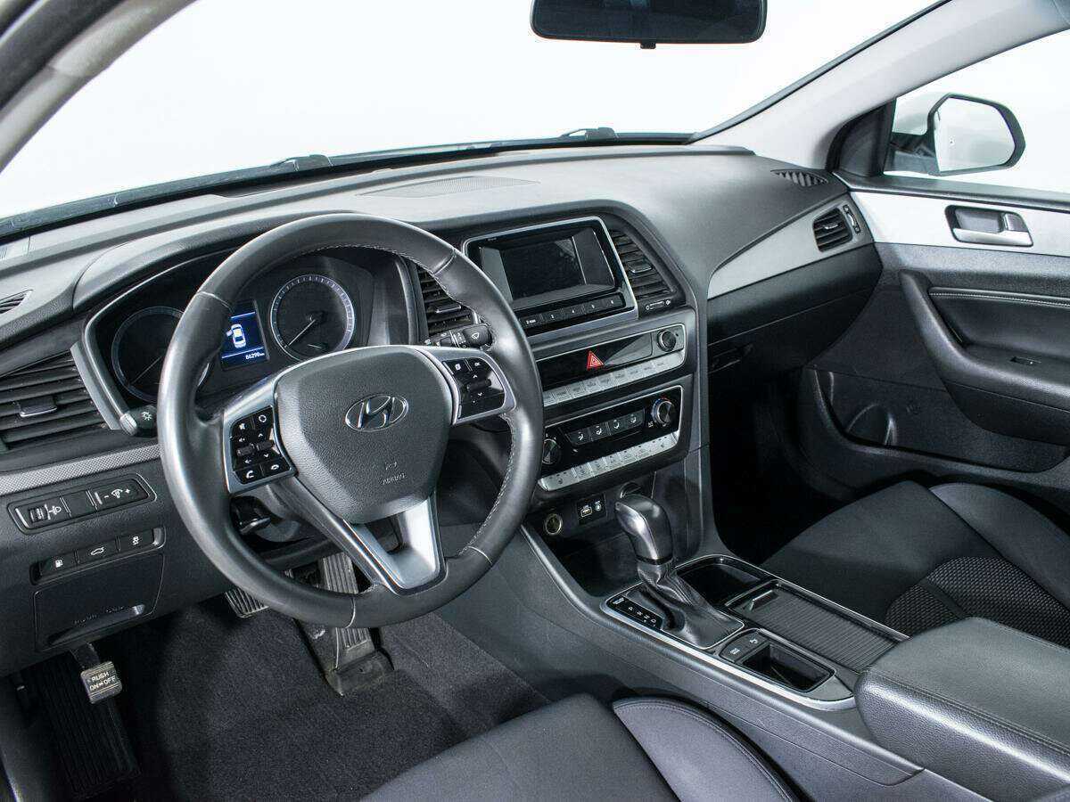 Hyundai Sonata 2019 года с пробегом. Фото: #12