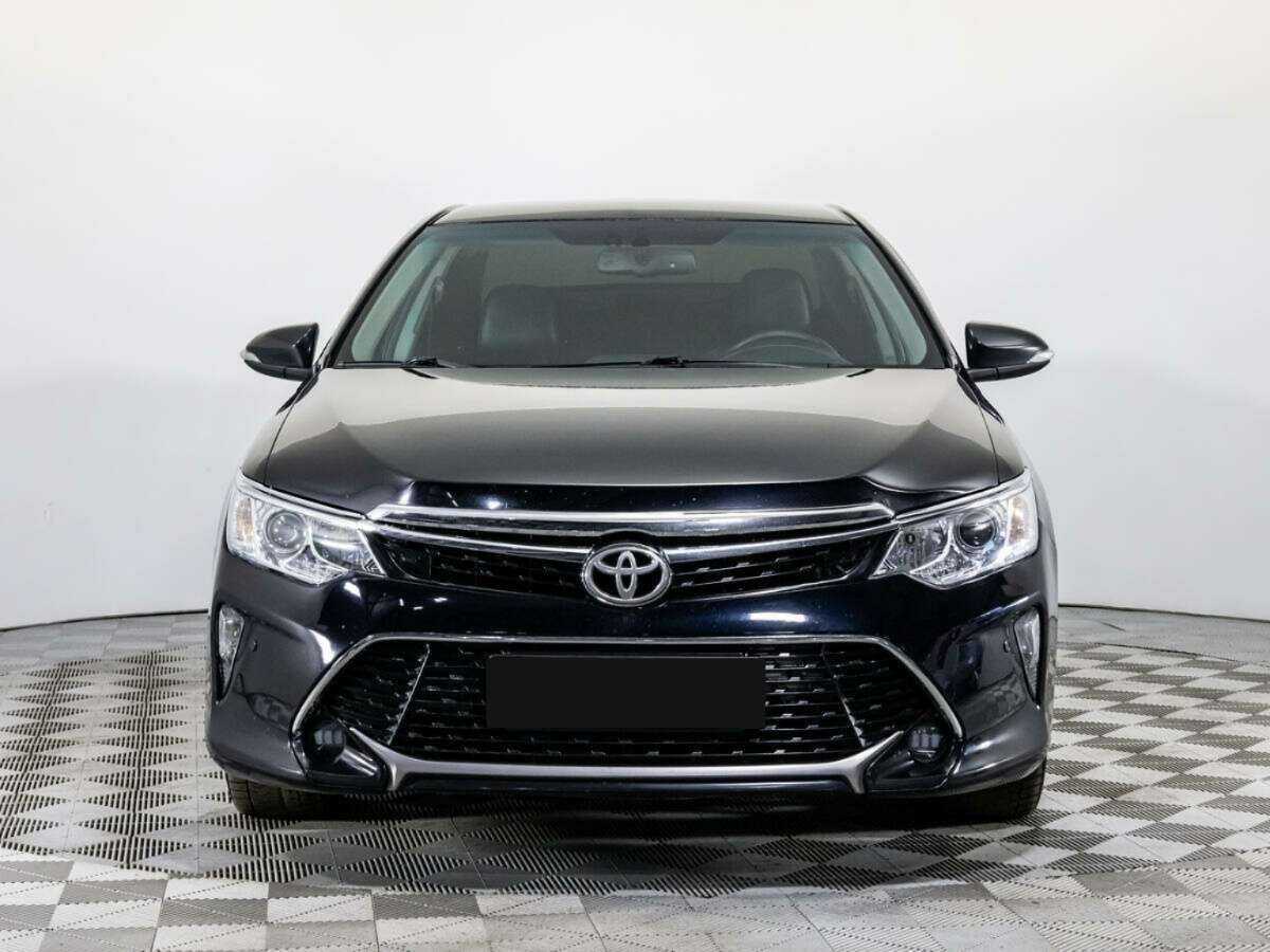 Toyota Camry 2013 года с пробегом. Фото: #1