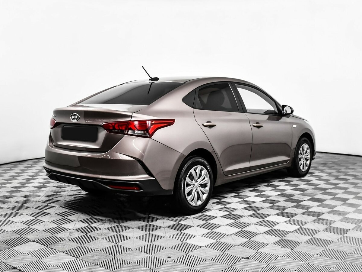 Hyundai Solaris 2020 года с пробегом. Фото: #3