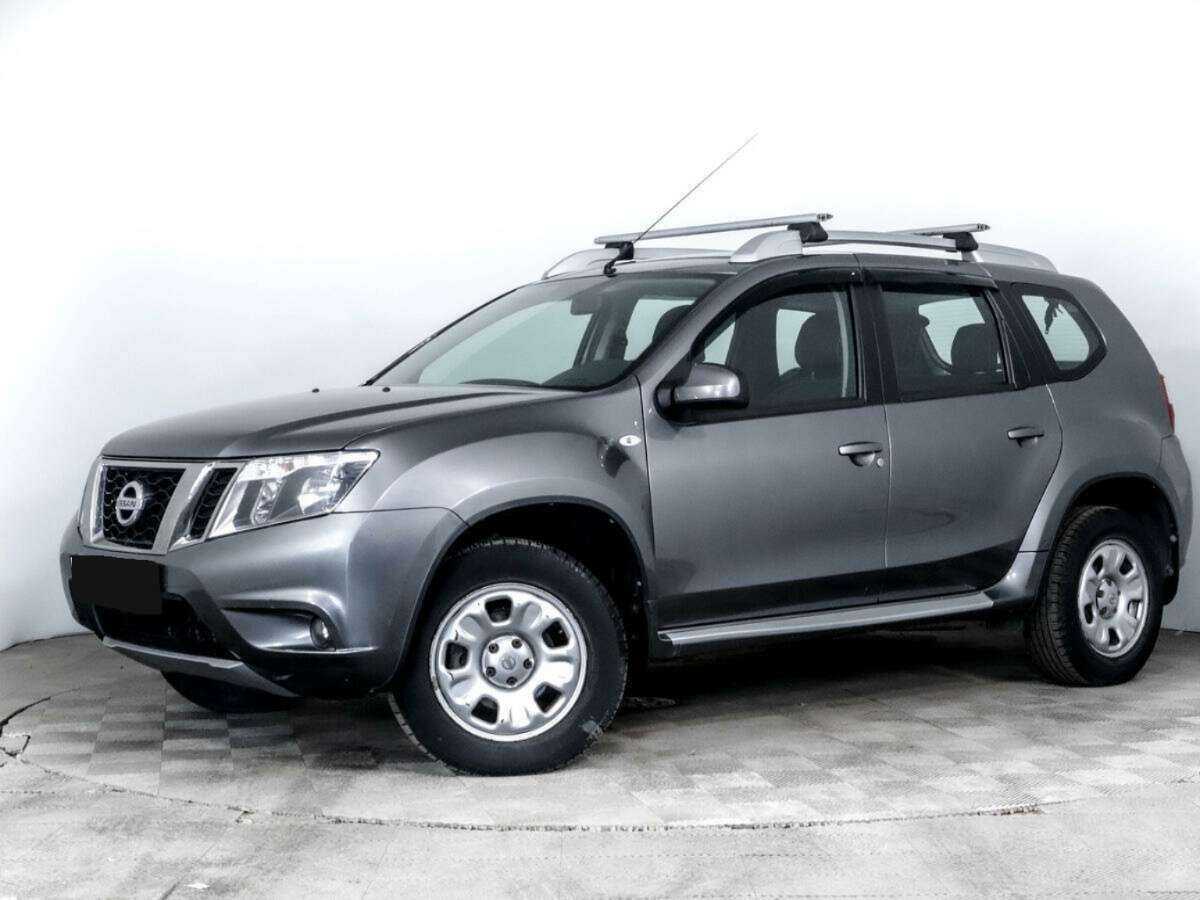 Nissan Terrano 2017 года с пробегом. Посмотреть фото