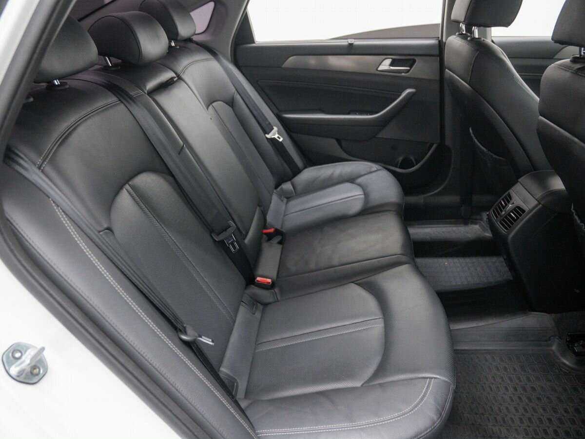 Hyundai Sonata 2017 года с пробегом. Фото: #12
