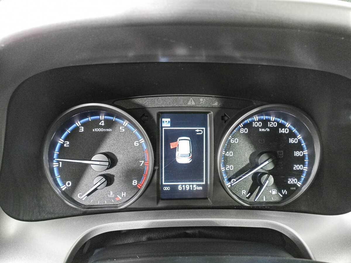 Toyota RAV4 2015 года с пробегом. Фото: #11