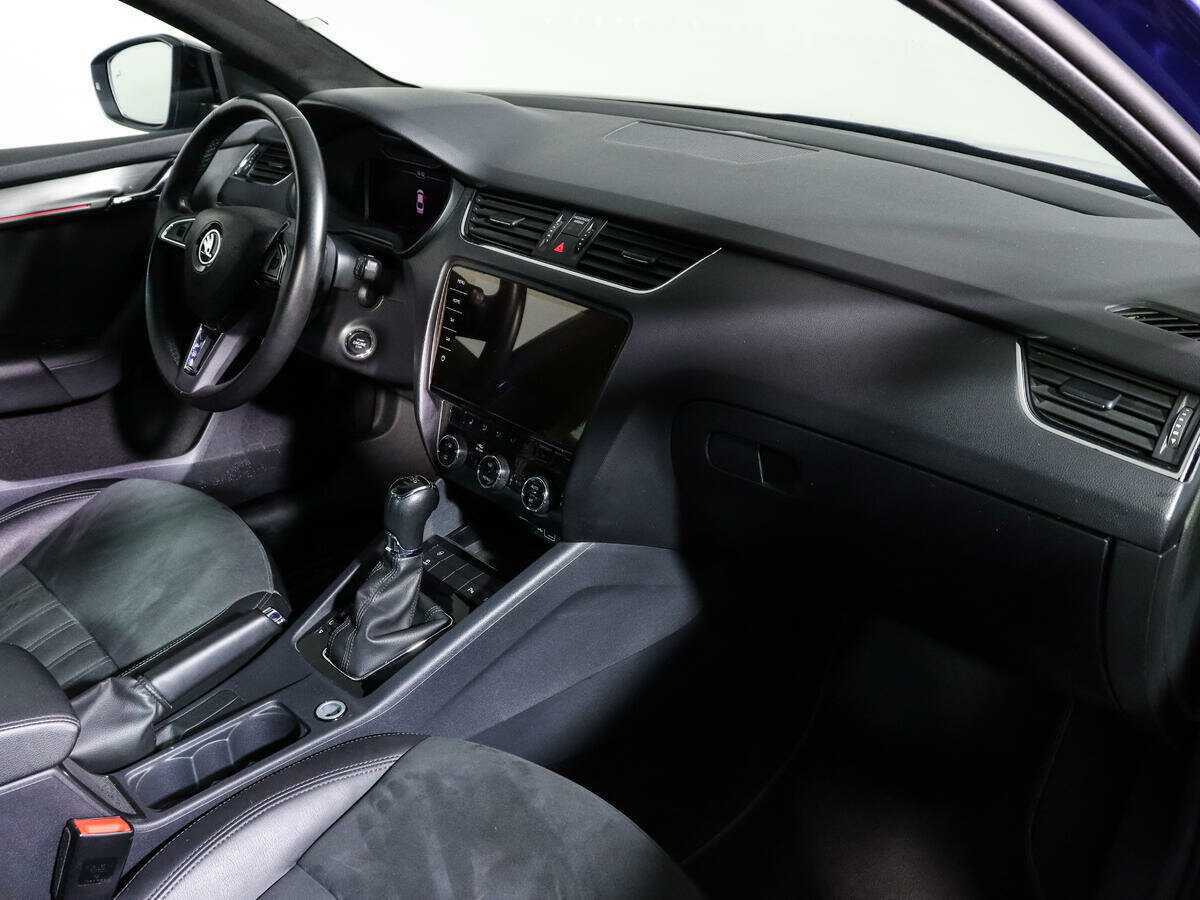 Skoda Octavia 2020 года с пробегом. Фото: #8