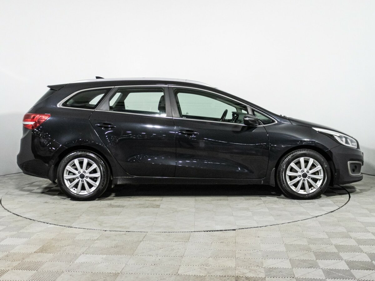 Kia Ceed 2018 года с пробегом. Фото: #3