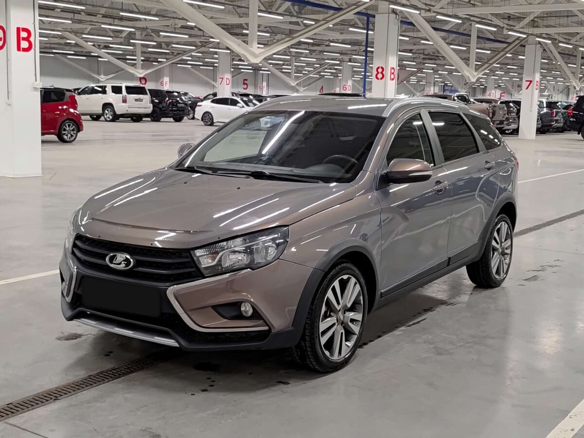 Lada (ВАЗ) Vesta 2019 года с пробегом. Посмотреть фото