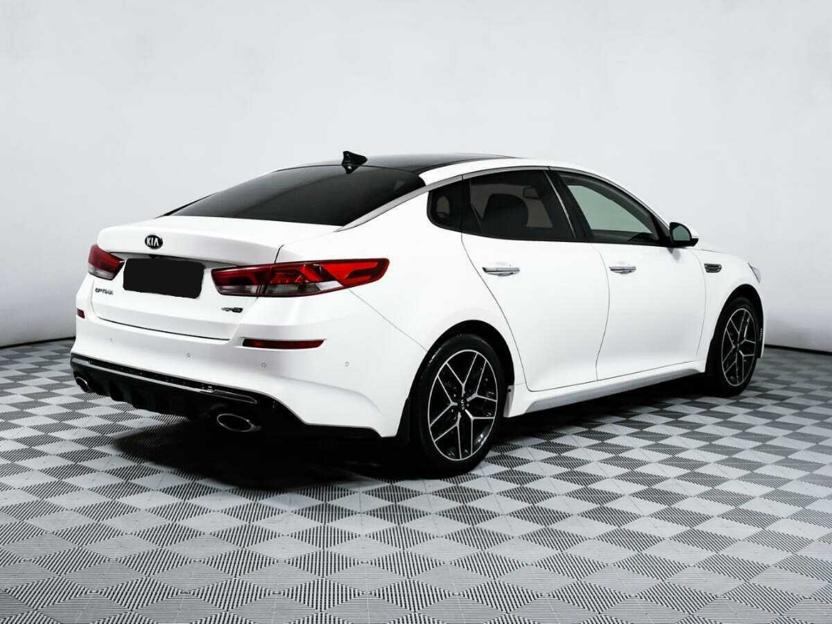 Kia Optima 2018 года с пробегом. Фото: #3