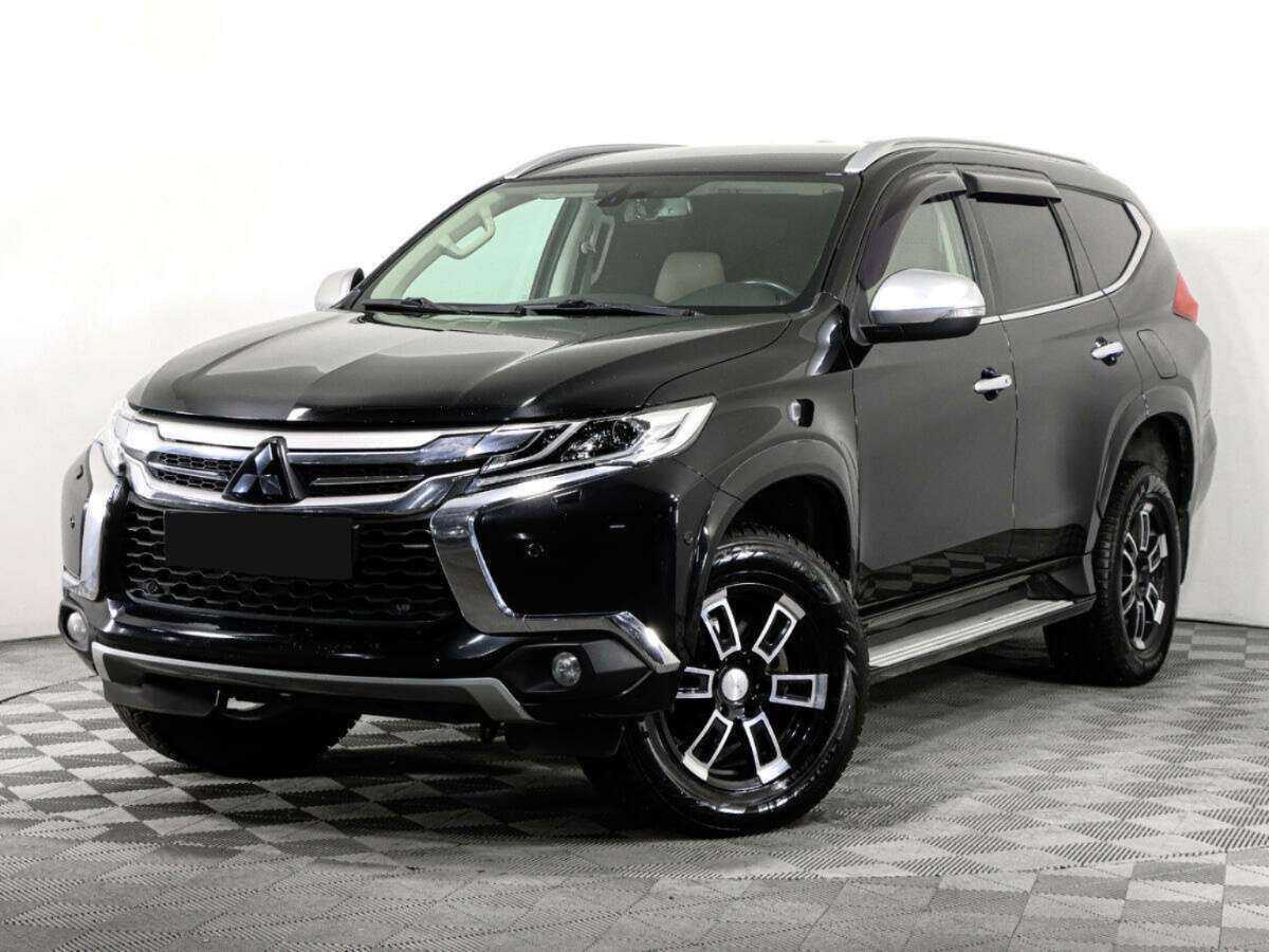 Mitsubishi Pajero Sport 2017 года с пробегом. Фото: #0