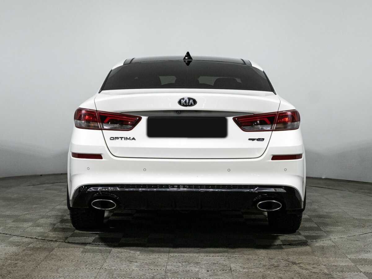 Kia Optima 2018 года с пробегом. Фото: #5