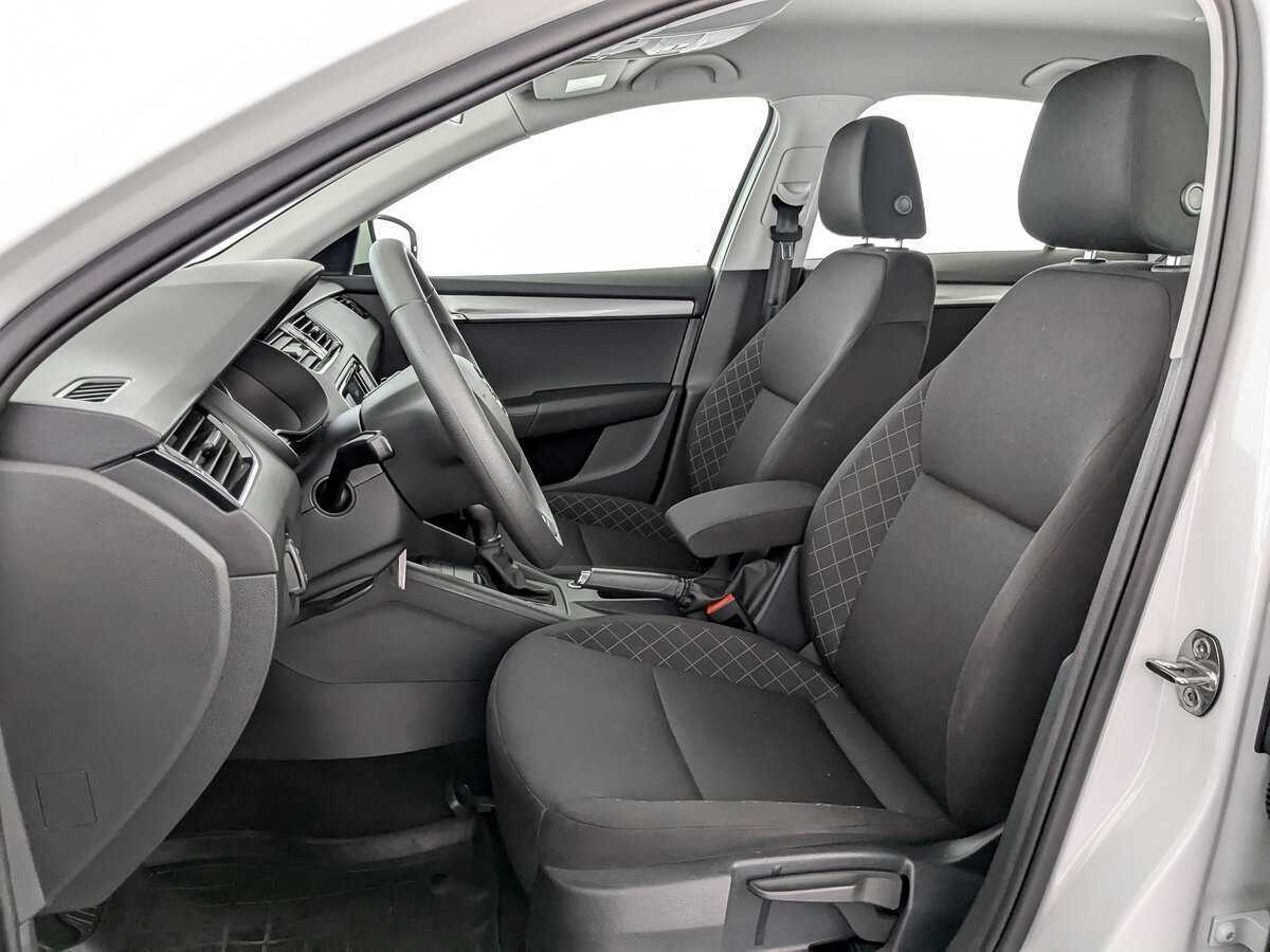 Skoda Octavia 2020 года с пробегом. Фото: #15