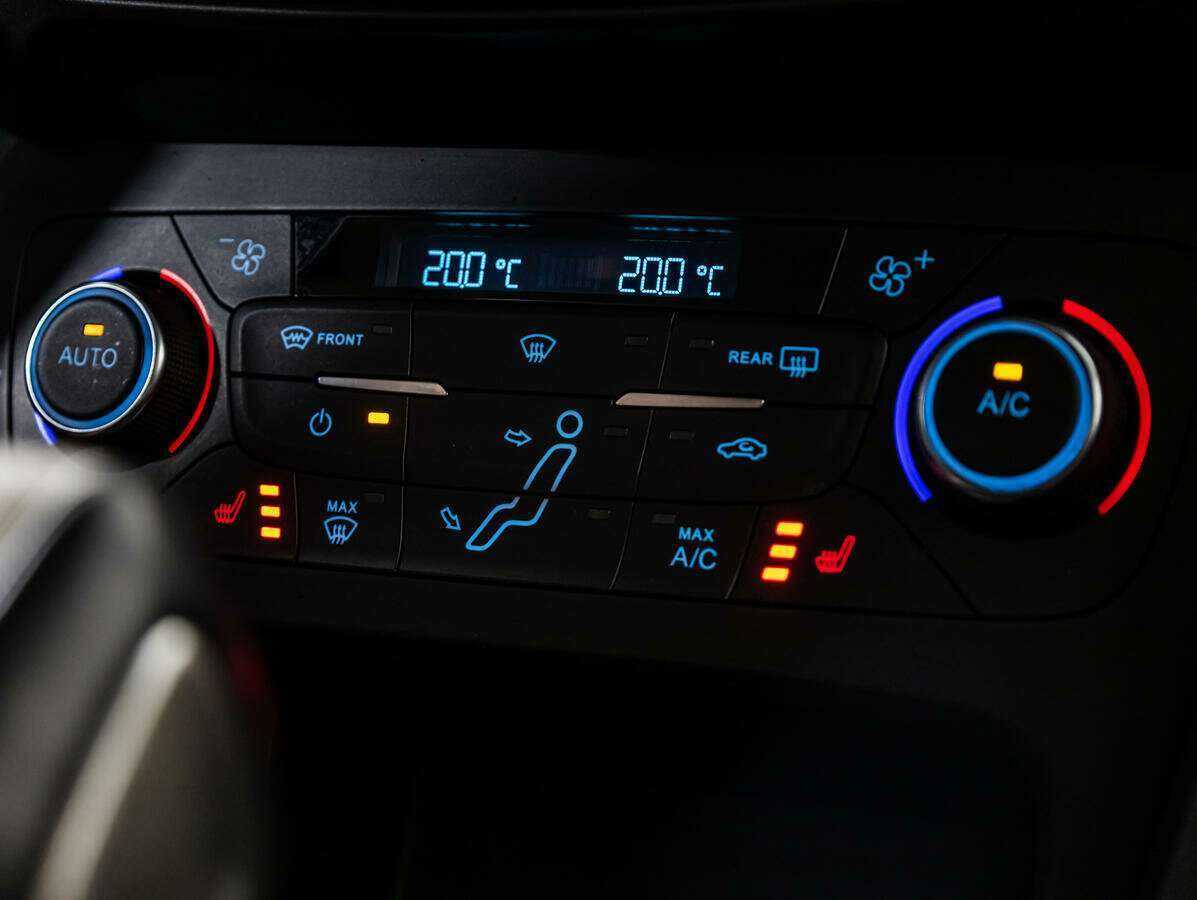 Ford Focus 2019 года с пробегом. Фото: #15