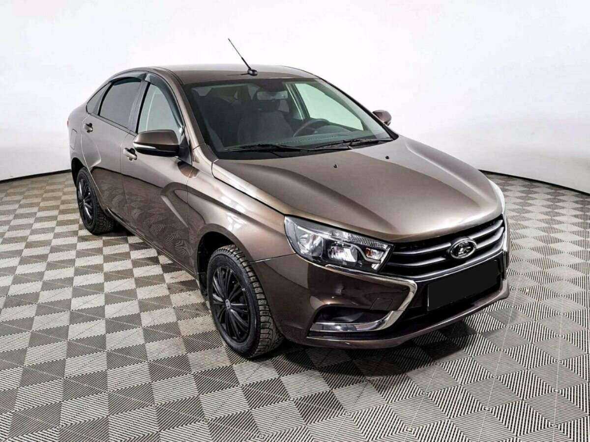Lada (ВАЗ) Vesta 2018 года с пробегом. Фото: #2