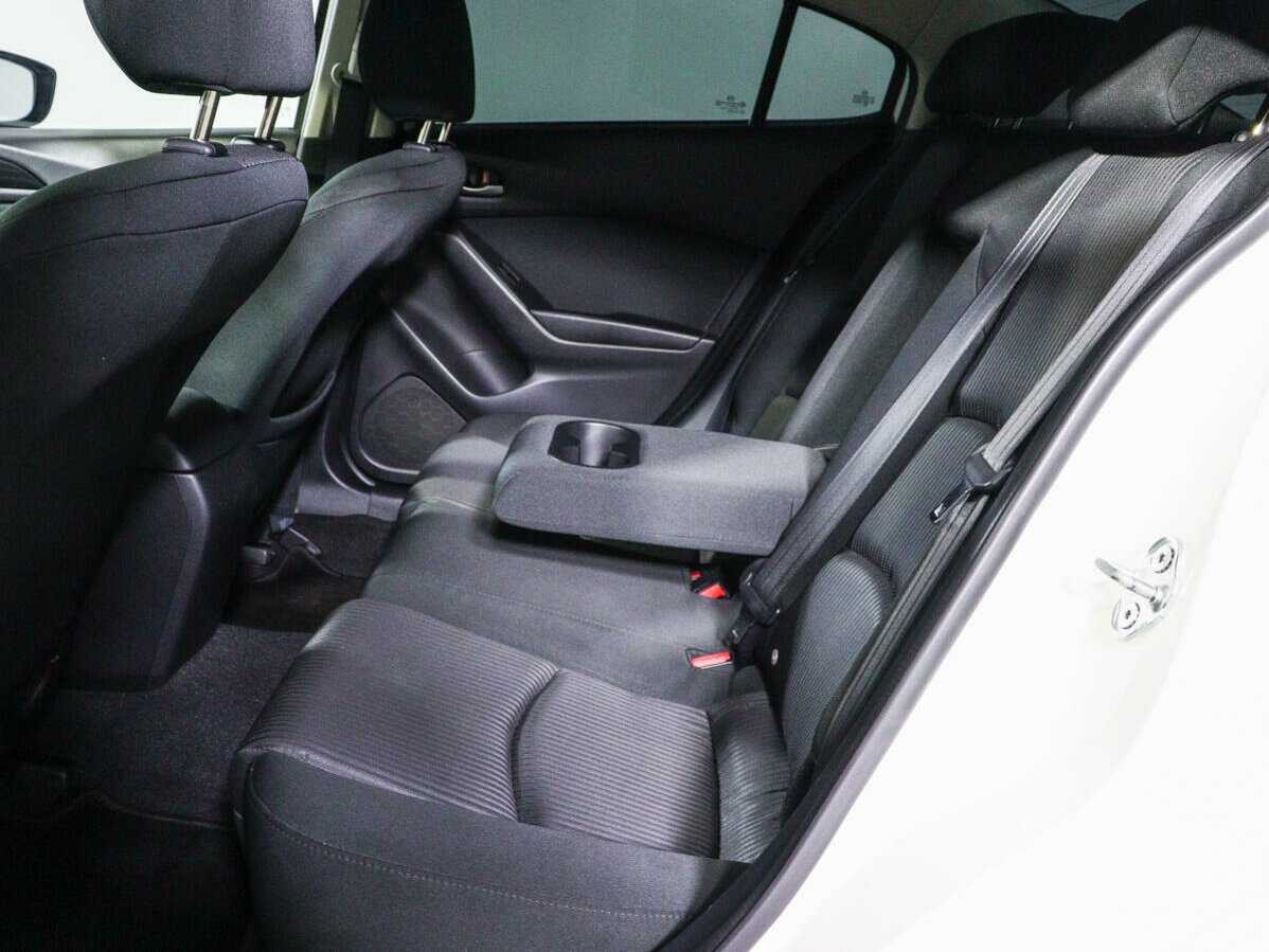 Mazda 3 2014 года с пробегом. Фото: #7