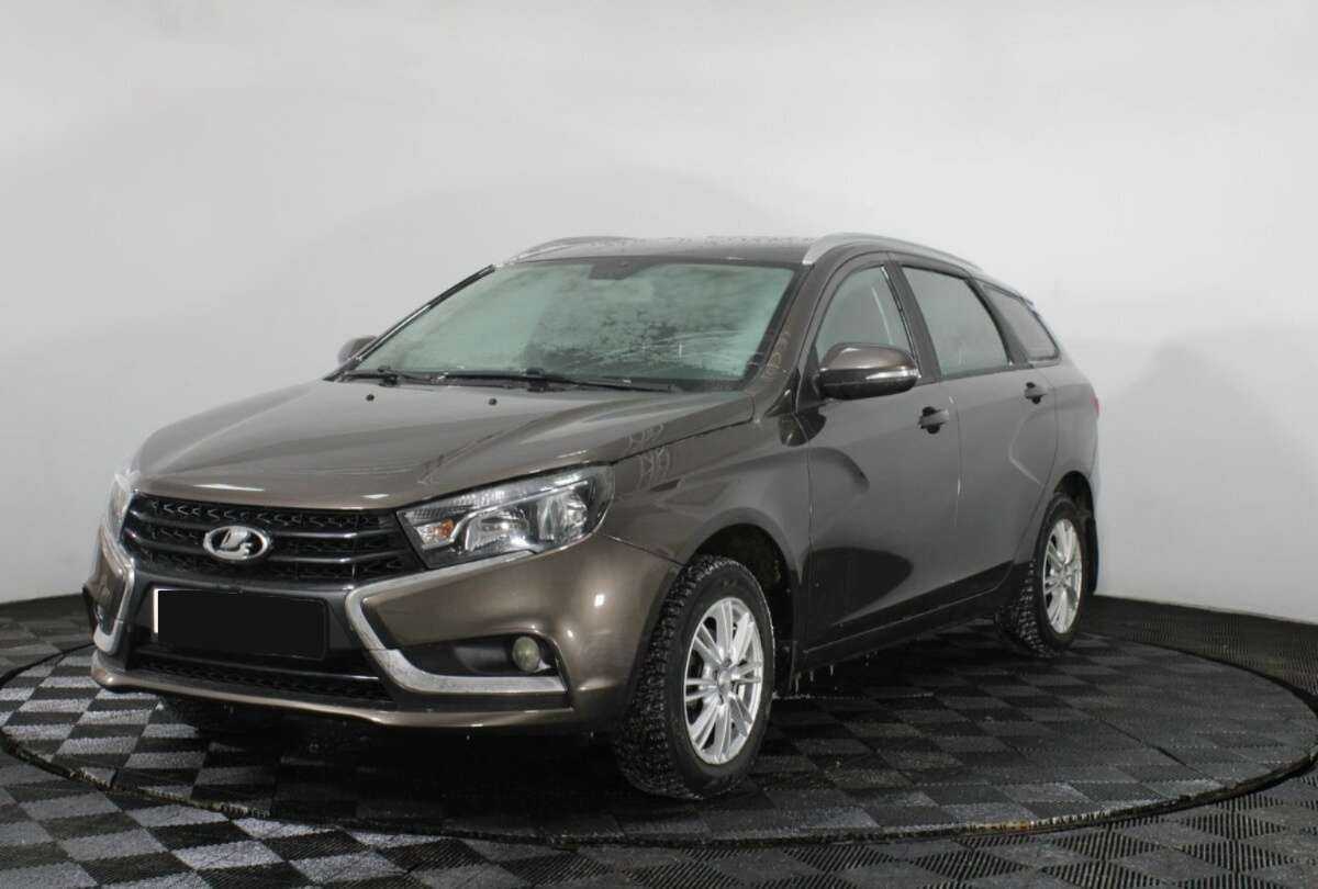 Lada (ВАЗ) Vesta 2020 года с пробегом. Посмотреть фото