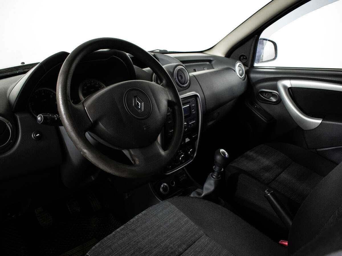 Renault Duster 2012 года с пробегом. Фото: #12