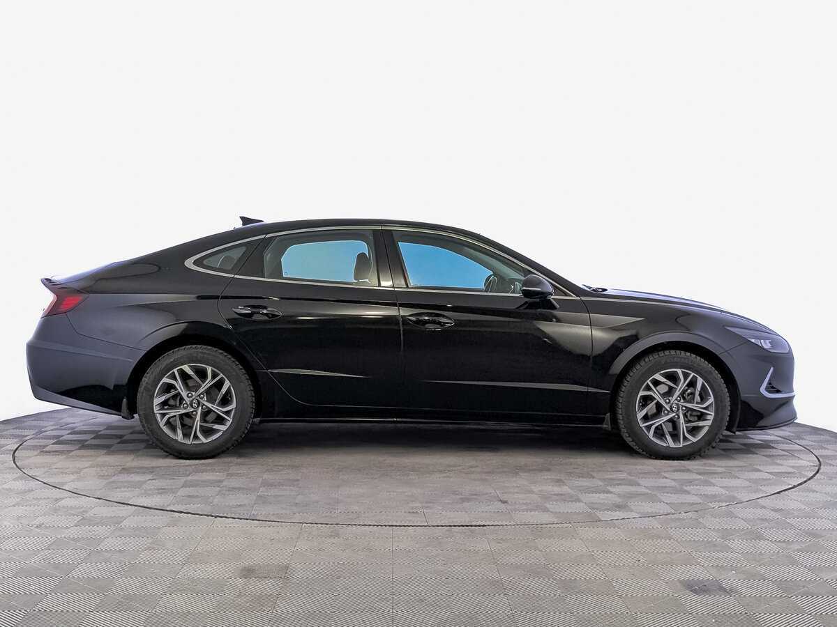 Hyundai Sonata 2021 года с пробегом. Фото: #3