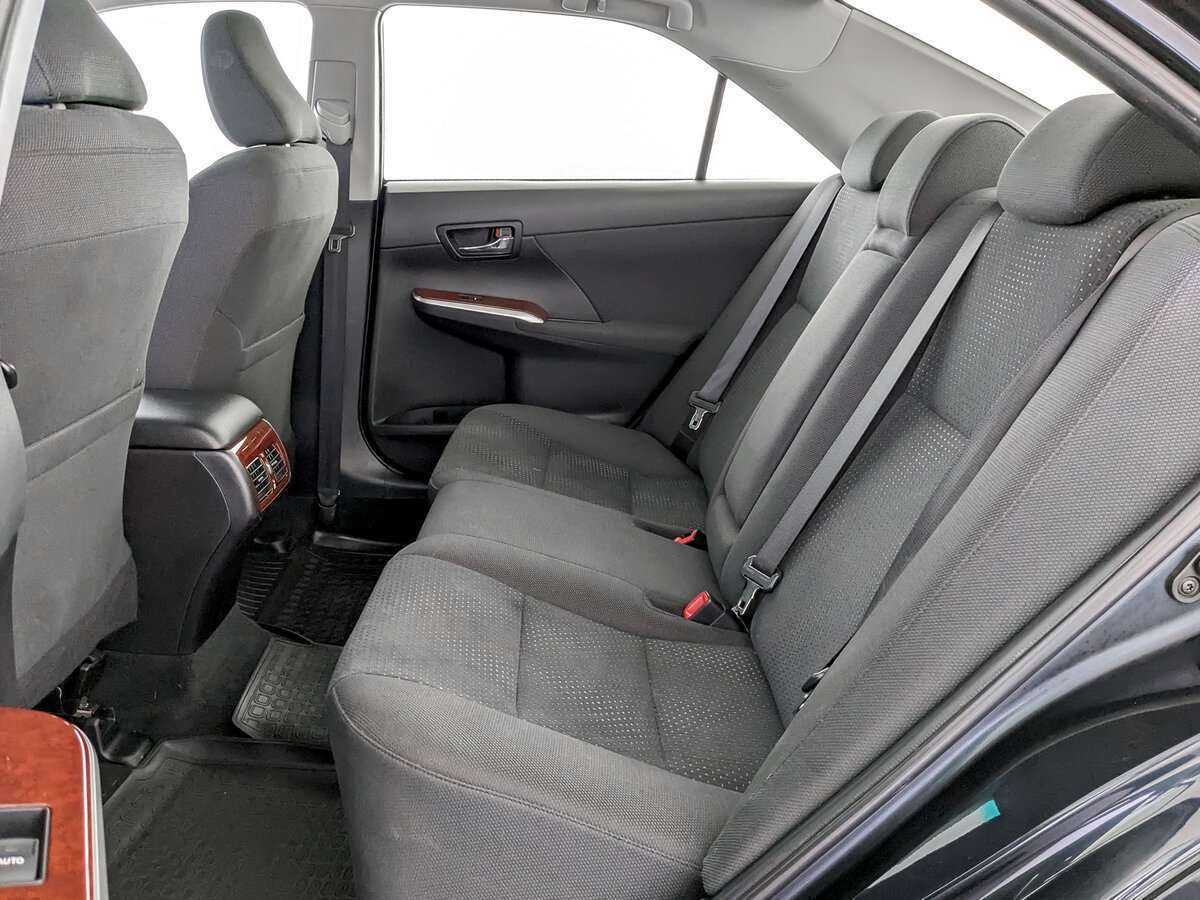 Toyota Camry 2013 года с пробегом. Фото: #9