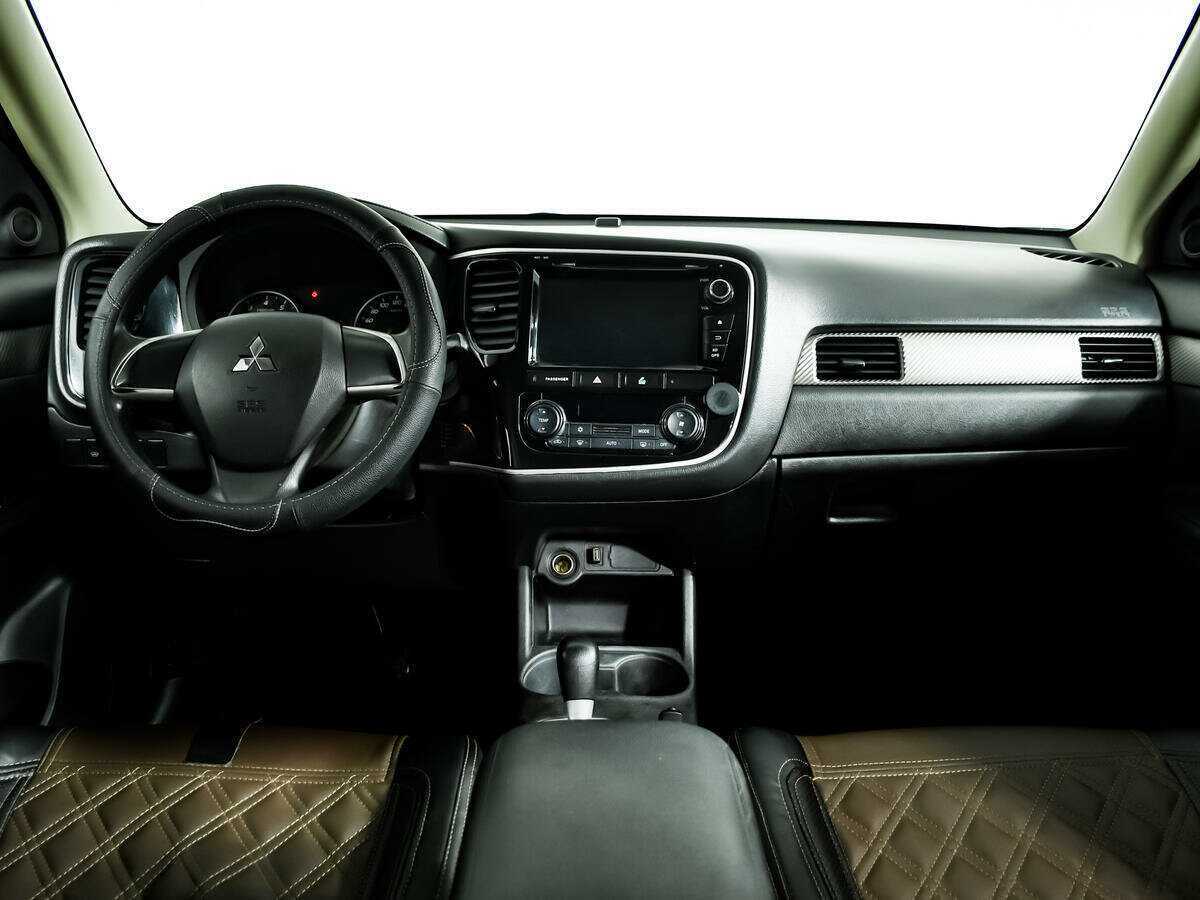 Mitsubishi Outlander 2016 года с пробегом. Фото: #8