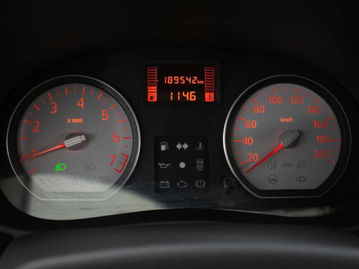 Renault Sandero 2013 года с пробегом. Фото: #8