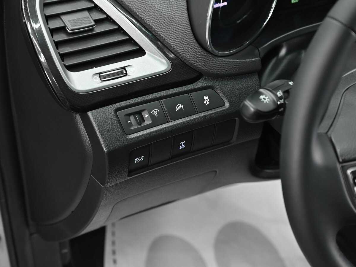 Hyundai Santa Fe 2012 года с пробегом. Фото: #7