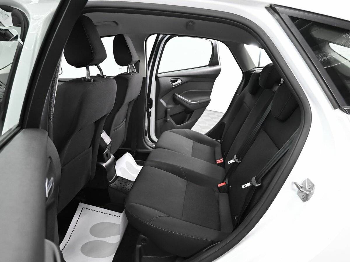 Ford Focus 2016 года с пробегом. Фото: #12