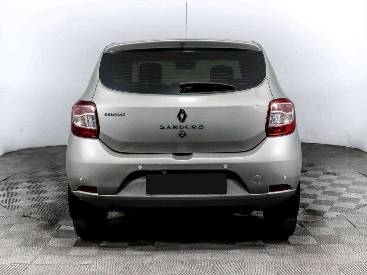 Renault Sandero 2015 года с пробегом. Фото: #4