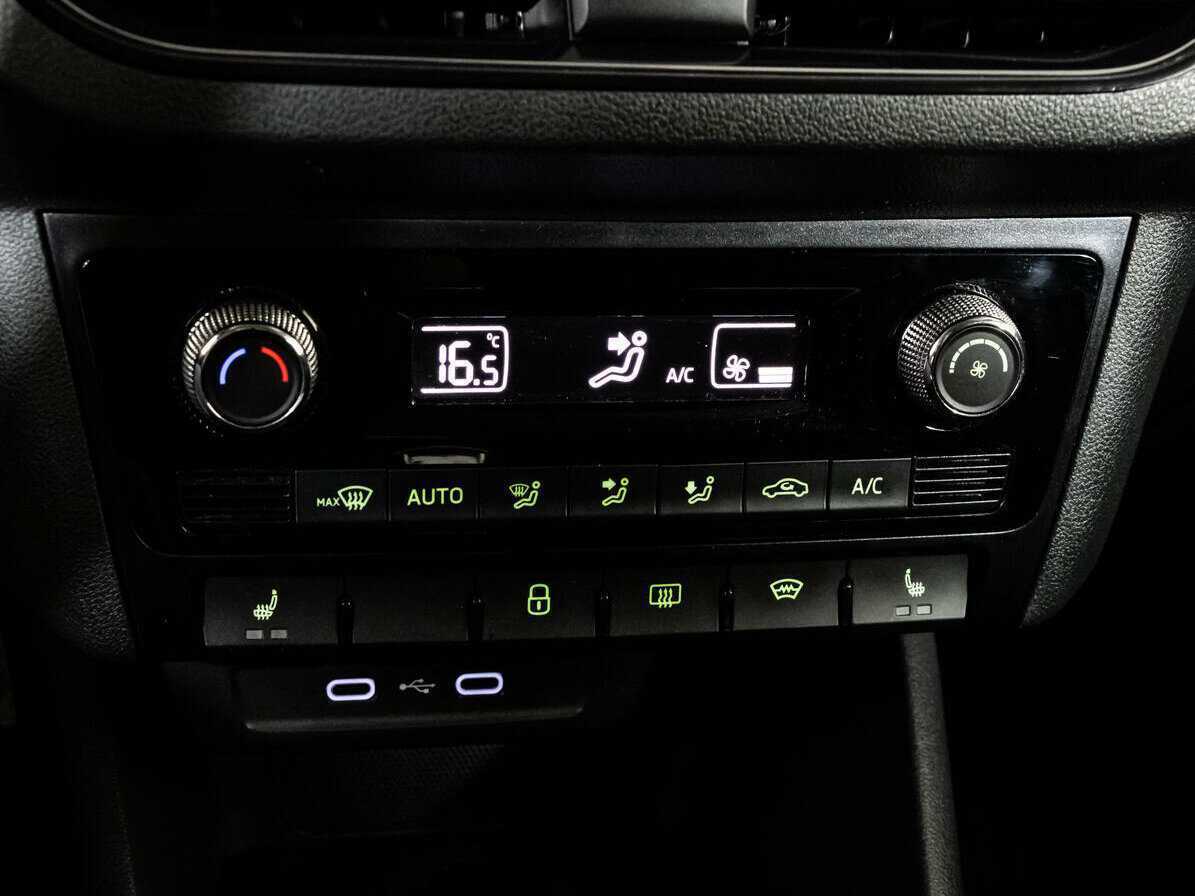 Skoda Rapid 2021 года с пробегом. Фото: #11