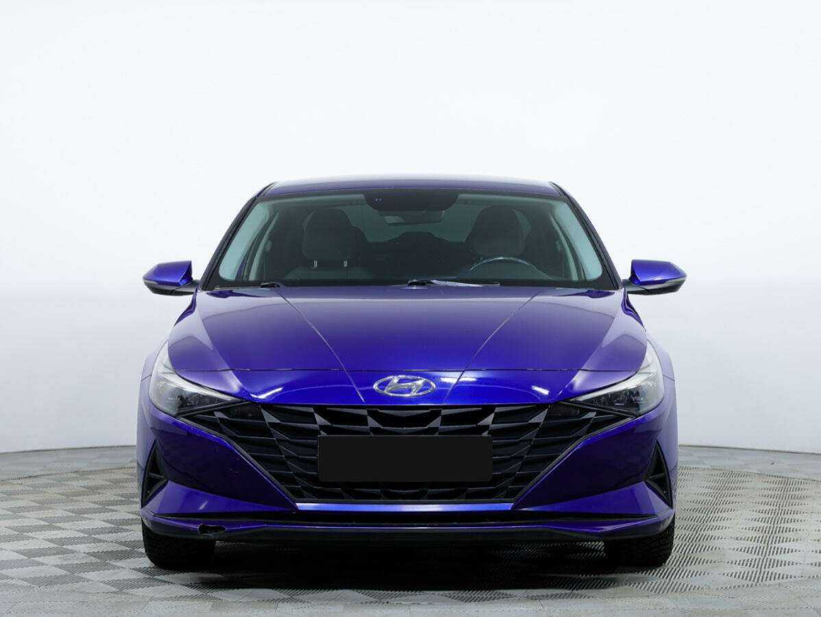 Hyundai Elantra 2021 года с пробегом. Фото: #1