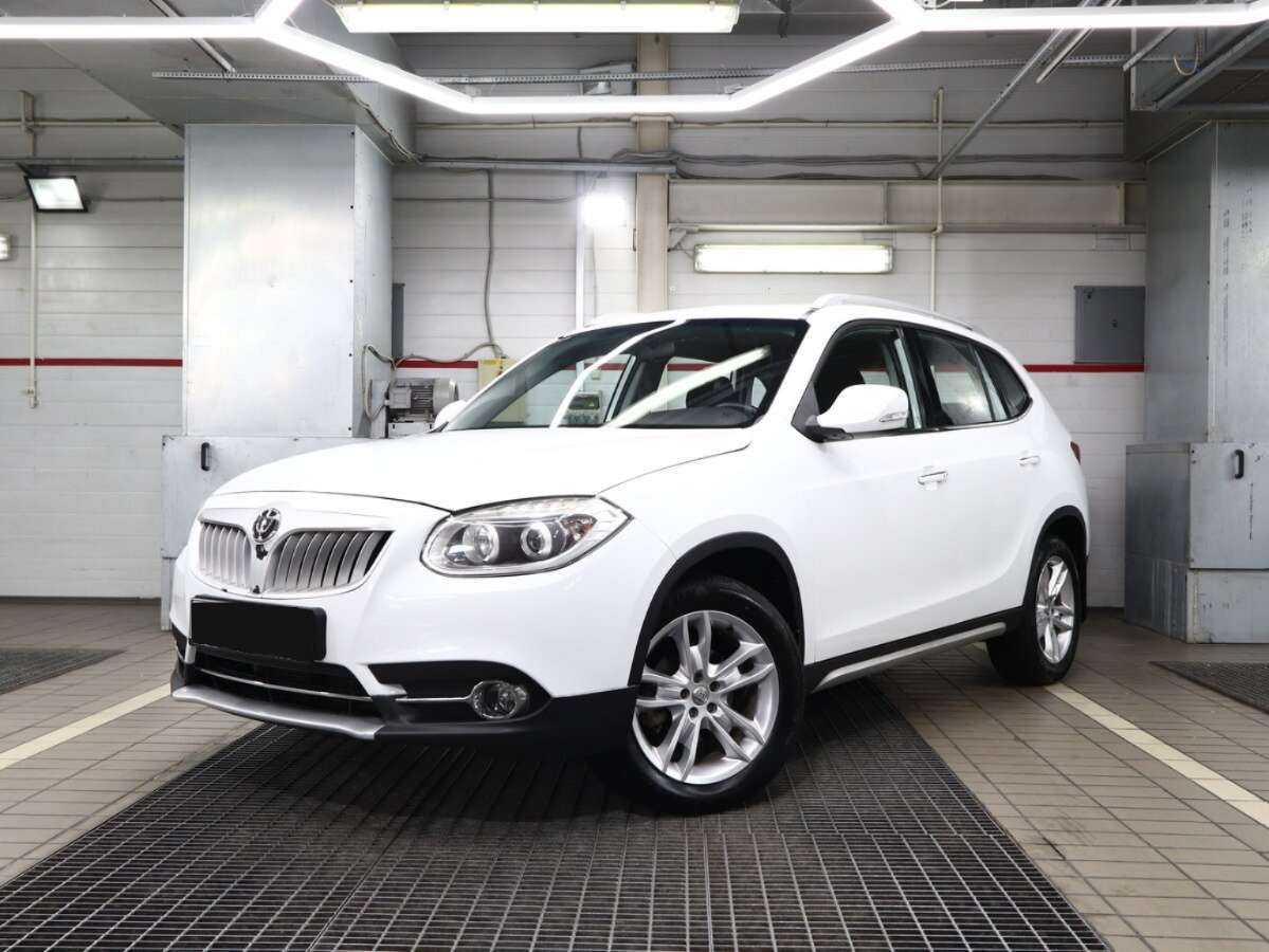 Brilliance V5 2014 года с пробегом. Посмотреть фото