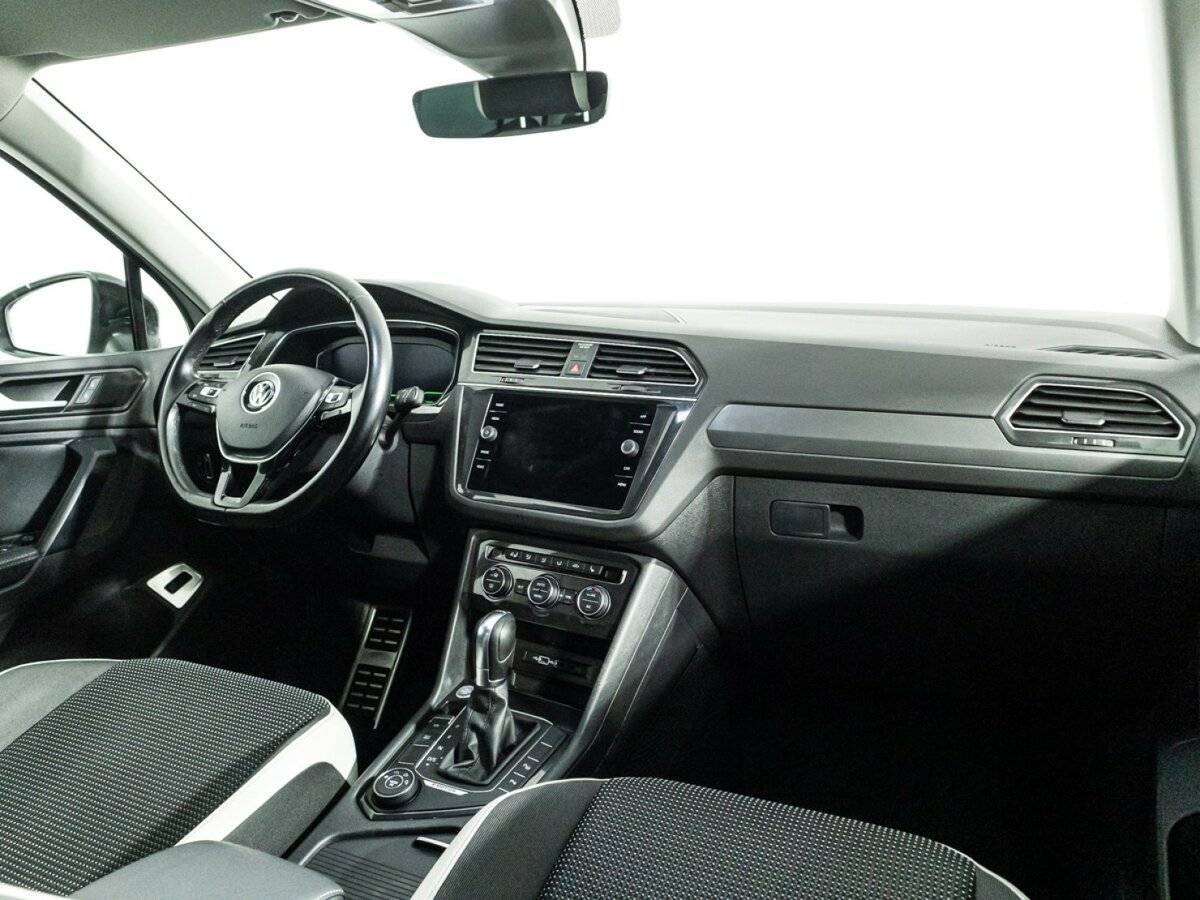 Volkswagen Tiguan 2019 года с пробегом. Фото: #8