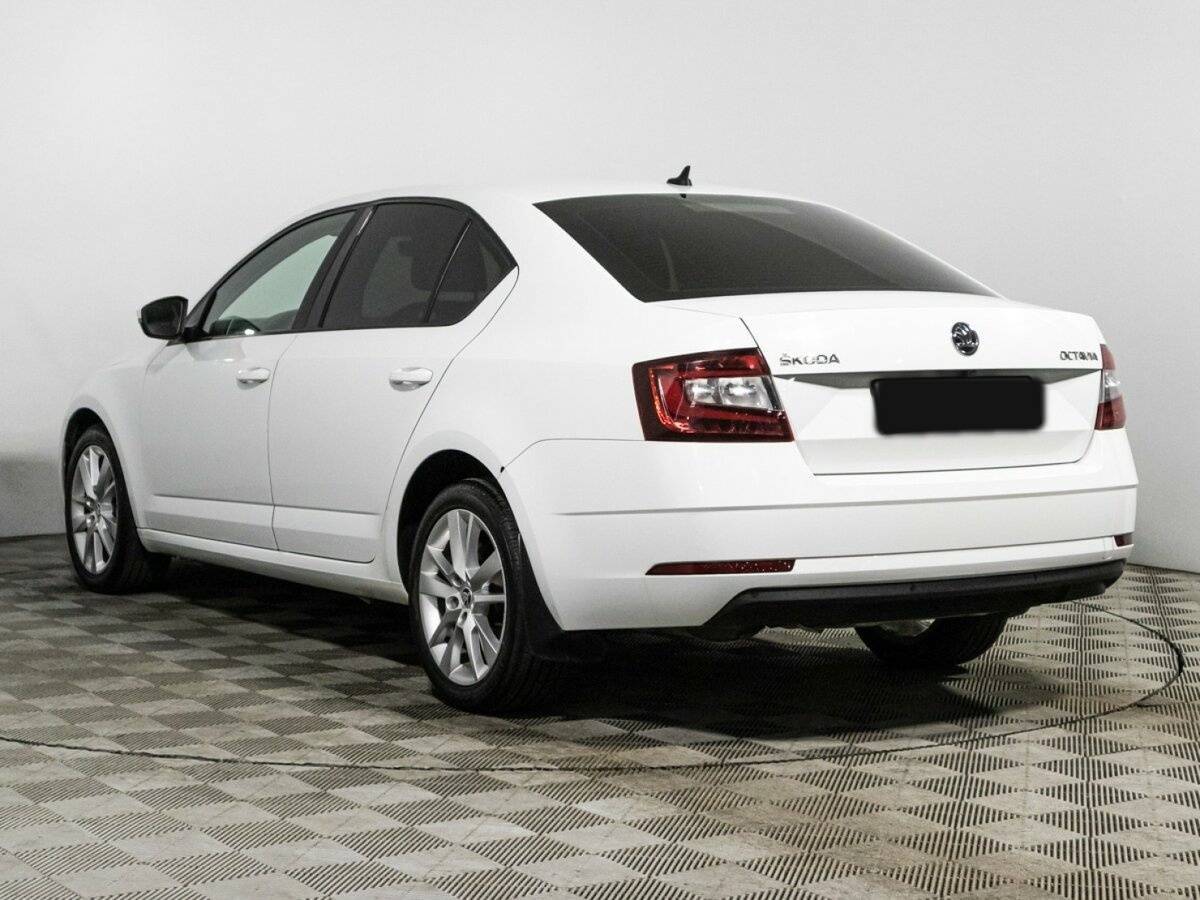 Skoda Octavia 2017 года с пробегом. Фото: #6