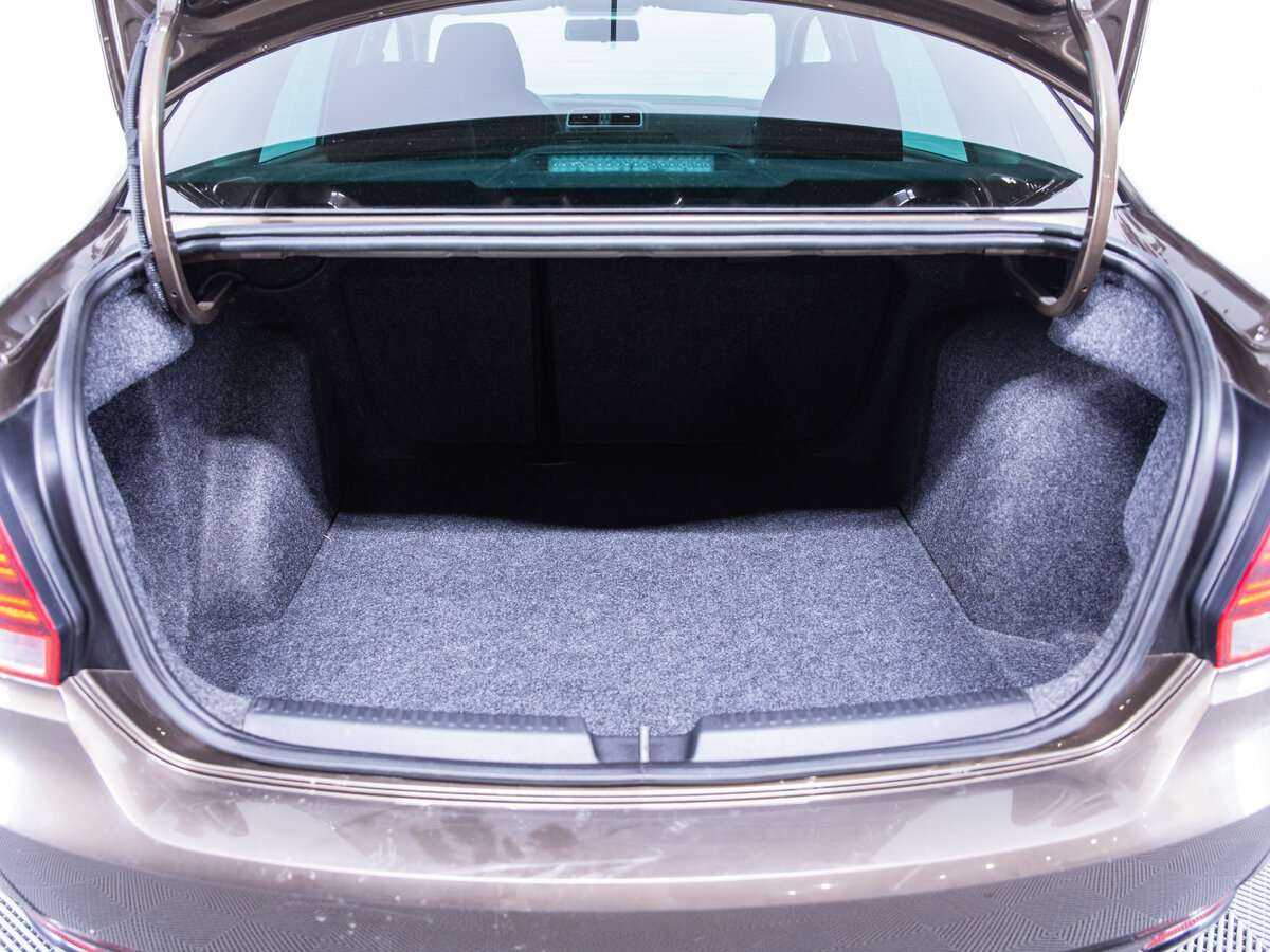 Volkswagen Polo 2019 года с пробегом. Фото: #8