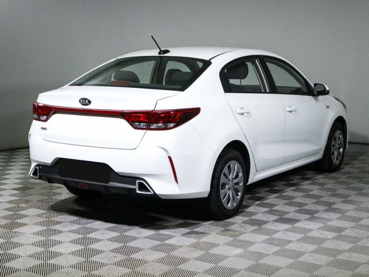Kia Rio 2021 года с пробегом. Фото: #4