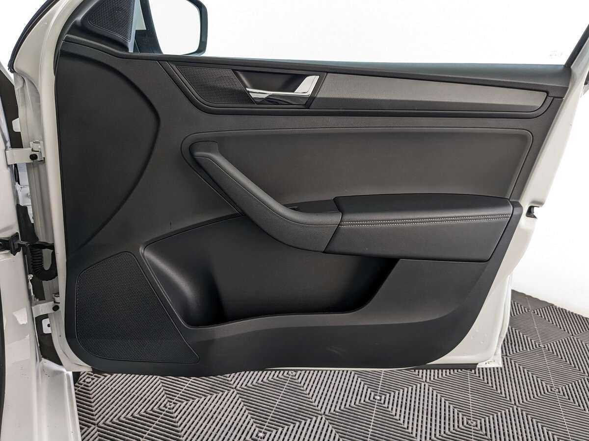 Skoda Rapid 2020 года с пробегом. Фото: #21